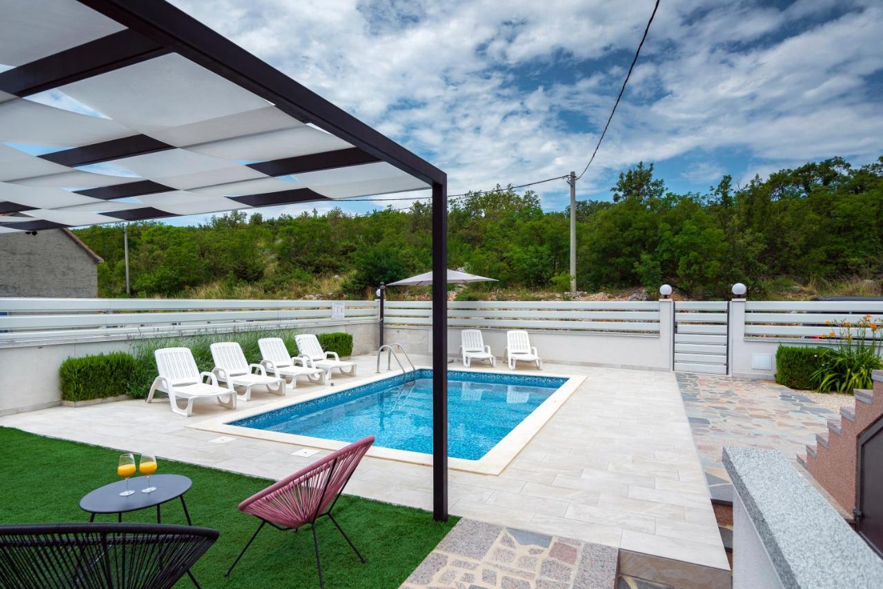 Luxury With Gallery, Heated Pool Only For You-Klis Cro Luaran gambar